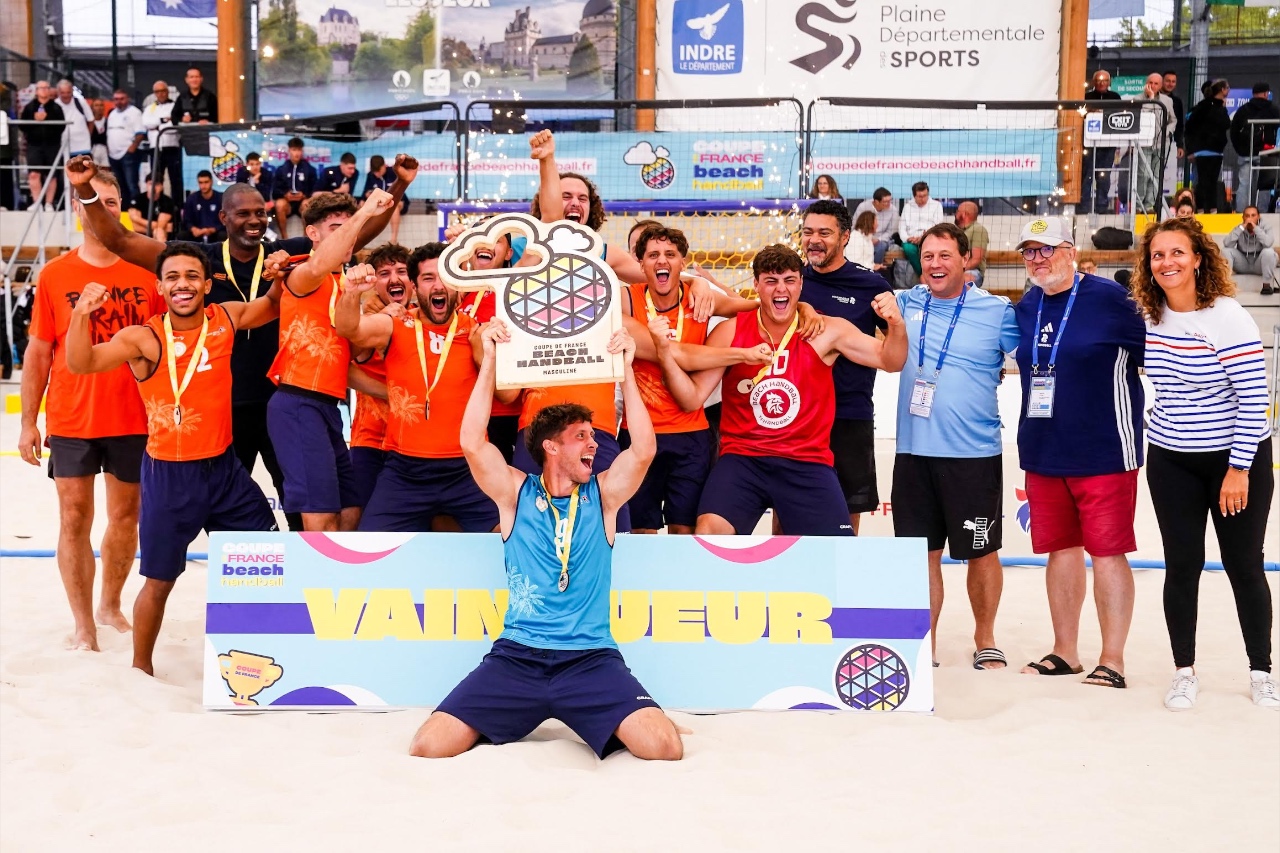 découvrez les victoires de l'équipe féminine d'argentine et de l'équipe masculine du brésil au championnat national de beach handball 2026.