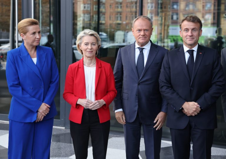 découvrez comment le danemark et la norvège dominent les classements quadriennaux grâce à leurs performances exceptionnelles et leur leadership dans divers secteurs.