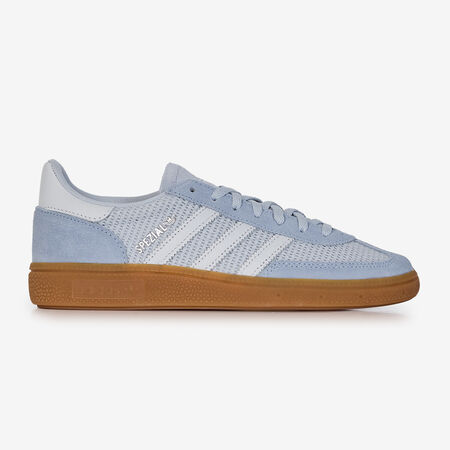 découvrez la collection adidas handball spezial inspirée par le charme intemporel du lac de côme, alliant style et performance pour les passionnés de handball.