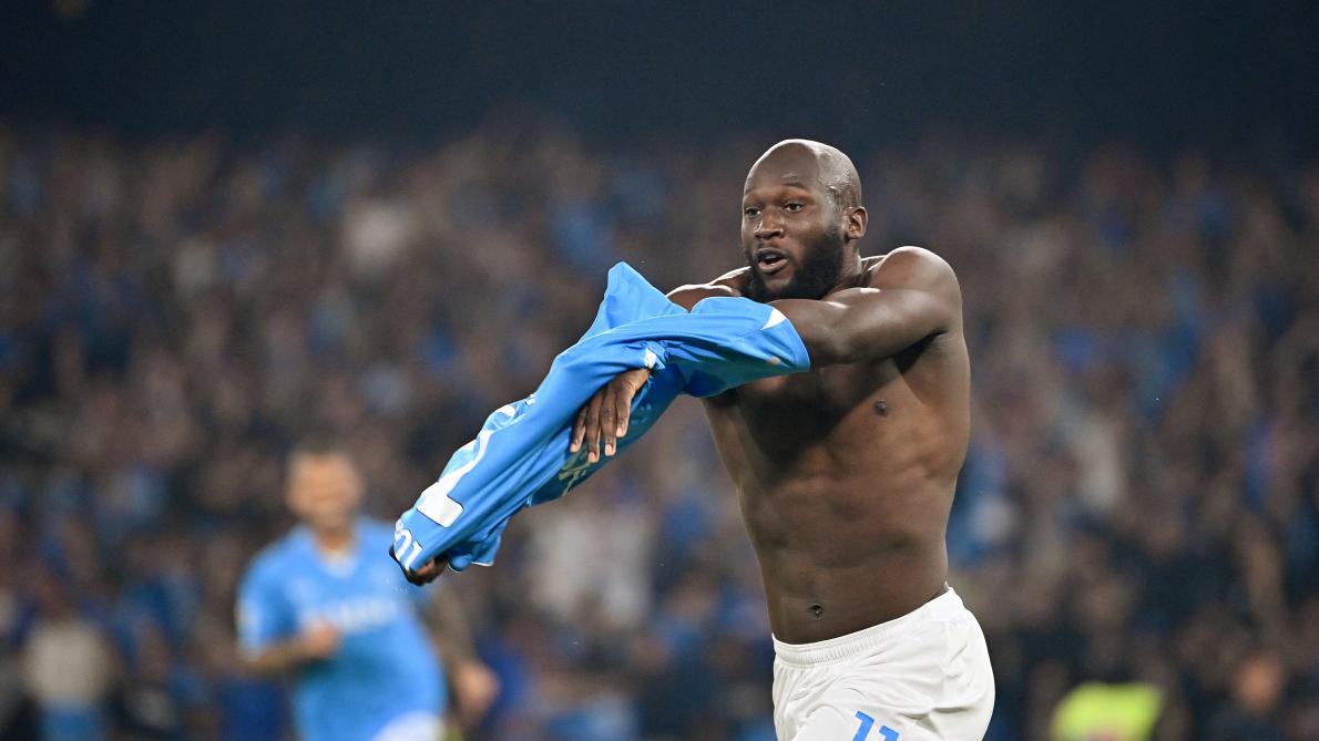but décisif de lukaku qui met fin à la série noire de naples, offrant un soulagement crucial à l'équipe.