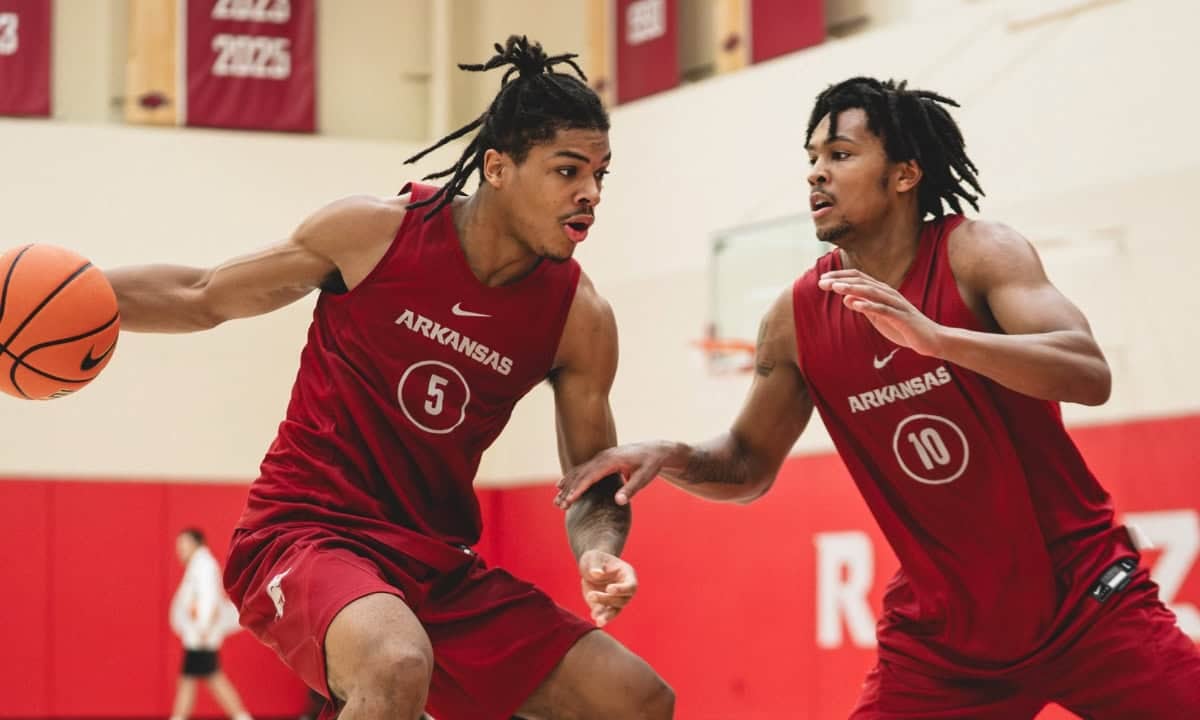découvrez l'état de santé de darius acuff jr. avant le match arkansas vs missouri, avec les derniÚres informations et mises à jour sur sa condition physique.