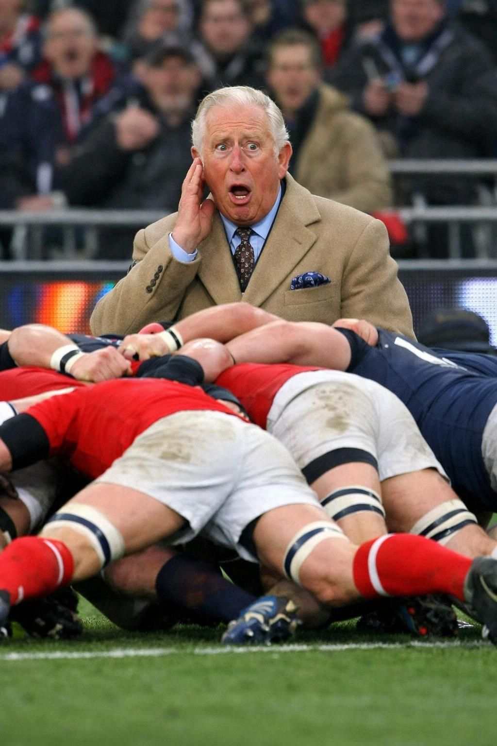 le roi charles exprime son choc face au comportement 'répréhensible' d'une star du rugby lors d'un match intense sur le terrain, suscitant une vive polémique.