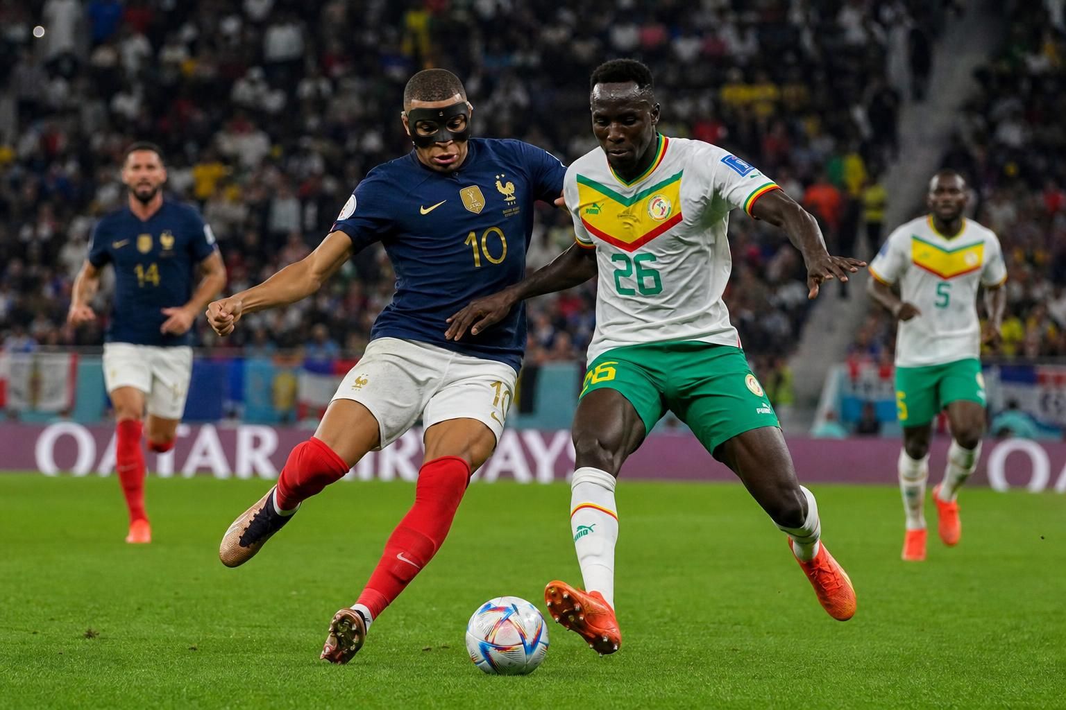 suivez les temps forts de la coupe du monde 2026 avec la france en difficulté face au sénégal, un choc explosif entre l'argentine et l'algérie, et bien d'autres rencontres passionnantes à ne pas manquer.