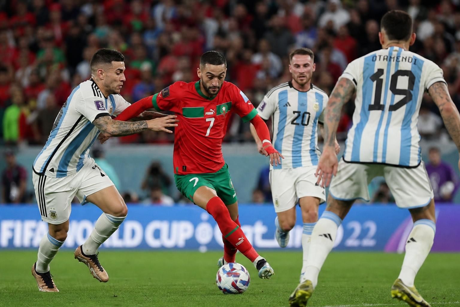 suivez en direct la coupe du monde 2026 avec une mi-temps difficile pour le maroc, qui cherche toujours à débloquer la situation face à son adversaire.