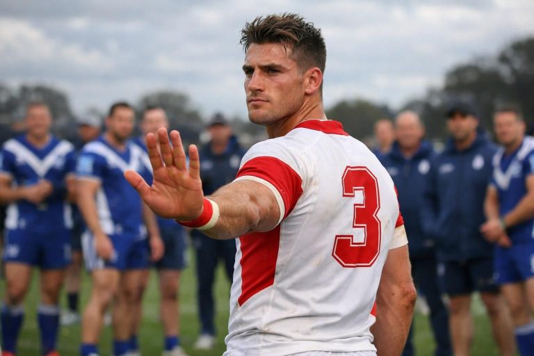 découvrez pourquoi zac lomax a décidé de rester fidèle aux storm malgré une offre colossale d'un grand rival en nrl, et ce que cela signifie pour sa carrière.