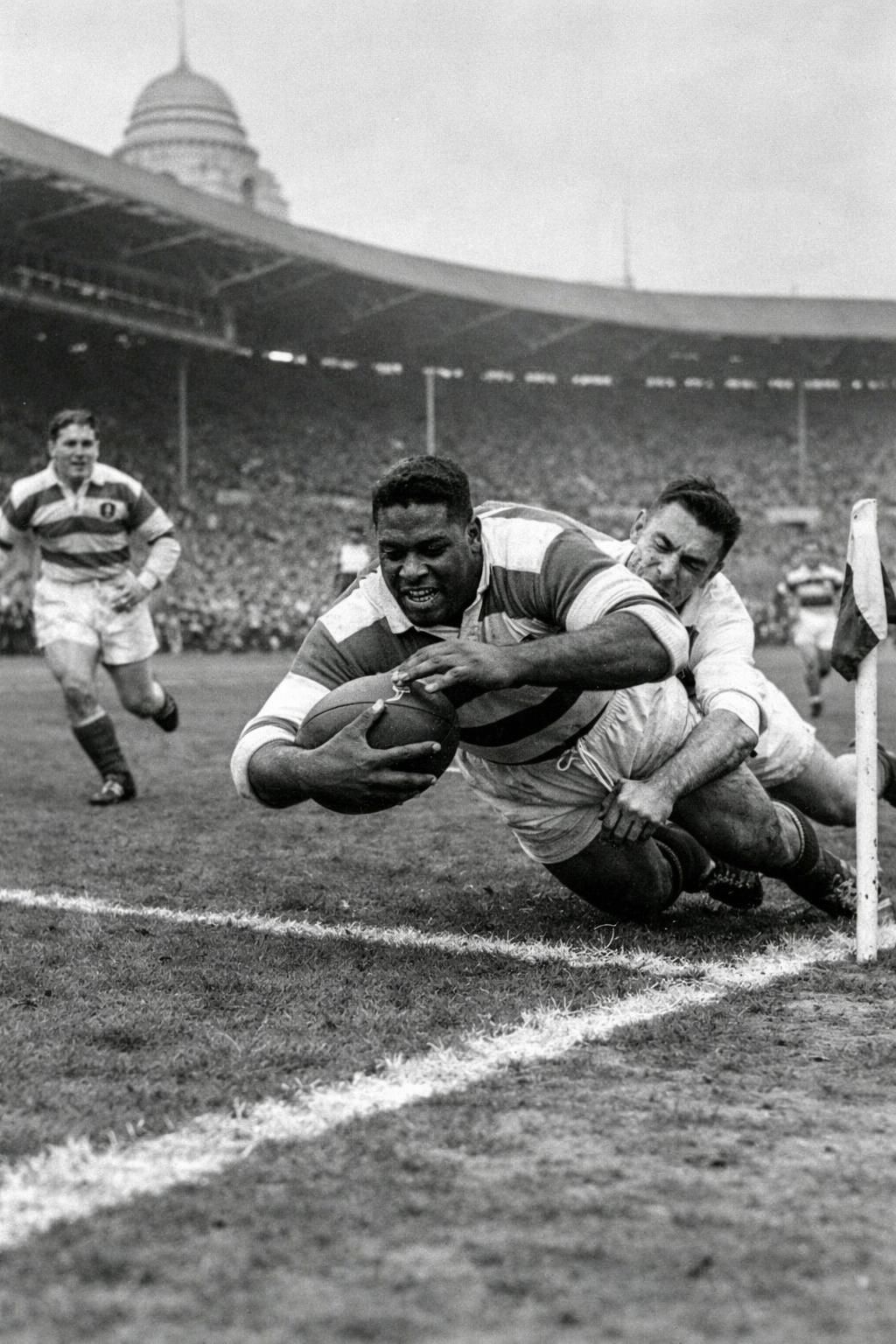 découvrez l'histoire captivante de sir billy boston, icône intemporelle du rugby à xiii, et explorez son héritage inoubliable qui continue d'inspirer les générations.