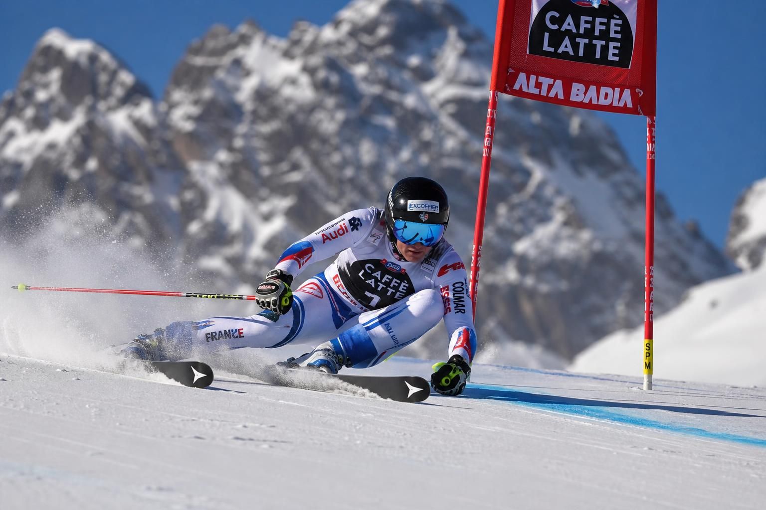 découvrez les coulisses et les enjeux de la coupe du monde de ski alpin 2025-2026 avec le dauphiné libéré : analyses, interviews et actualités exclusives pour suivre l’événement incontournable de la saison.
