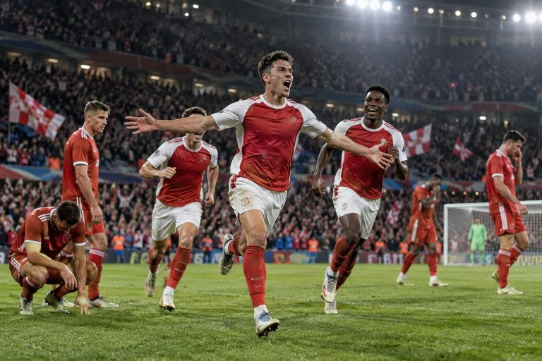 ligue des champions : arsenal renverse la vapeur face au bayern et décroche un match nul spectaculaire (2-2).